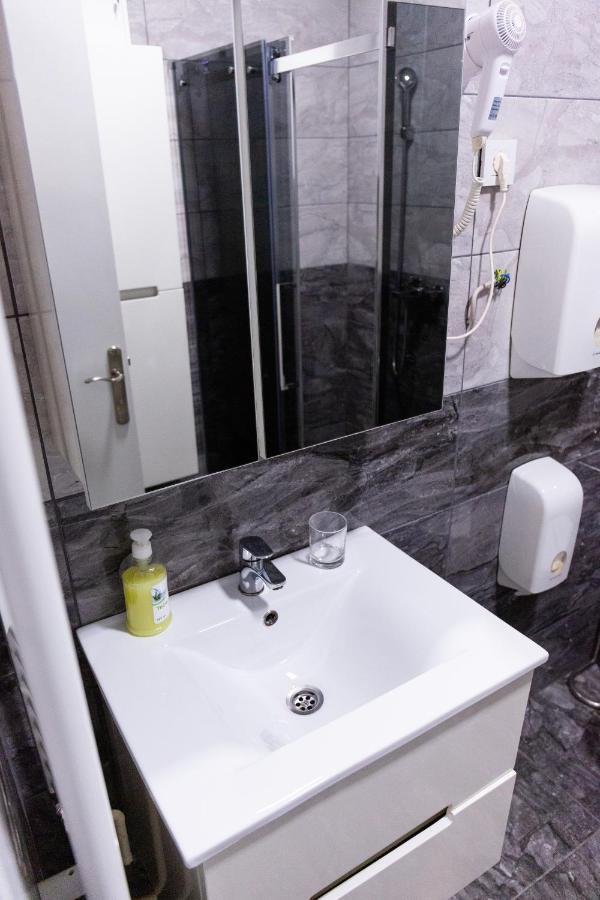 Spa Apartment Nalis Nisz Zewnętrze zdjęcie